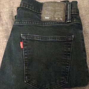 Levi's 505 32 x 32